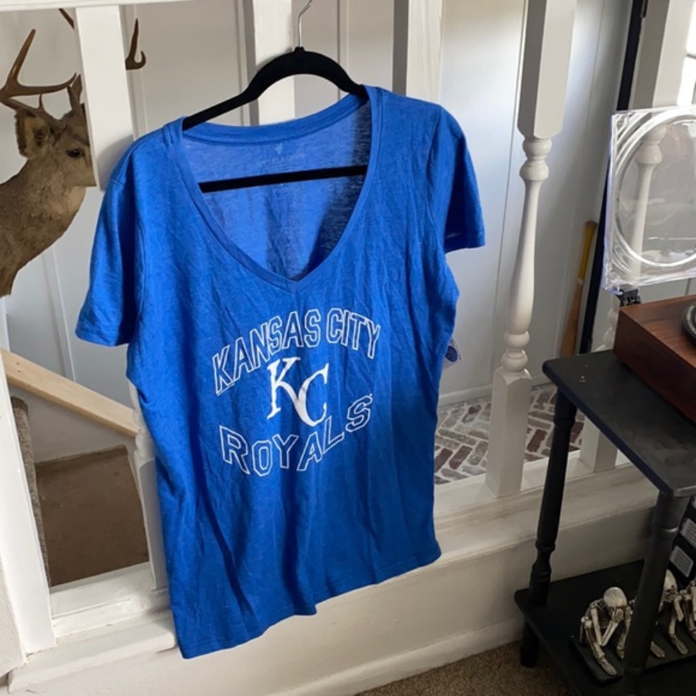 🐞 Kansas City royals blue v neck tshirt